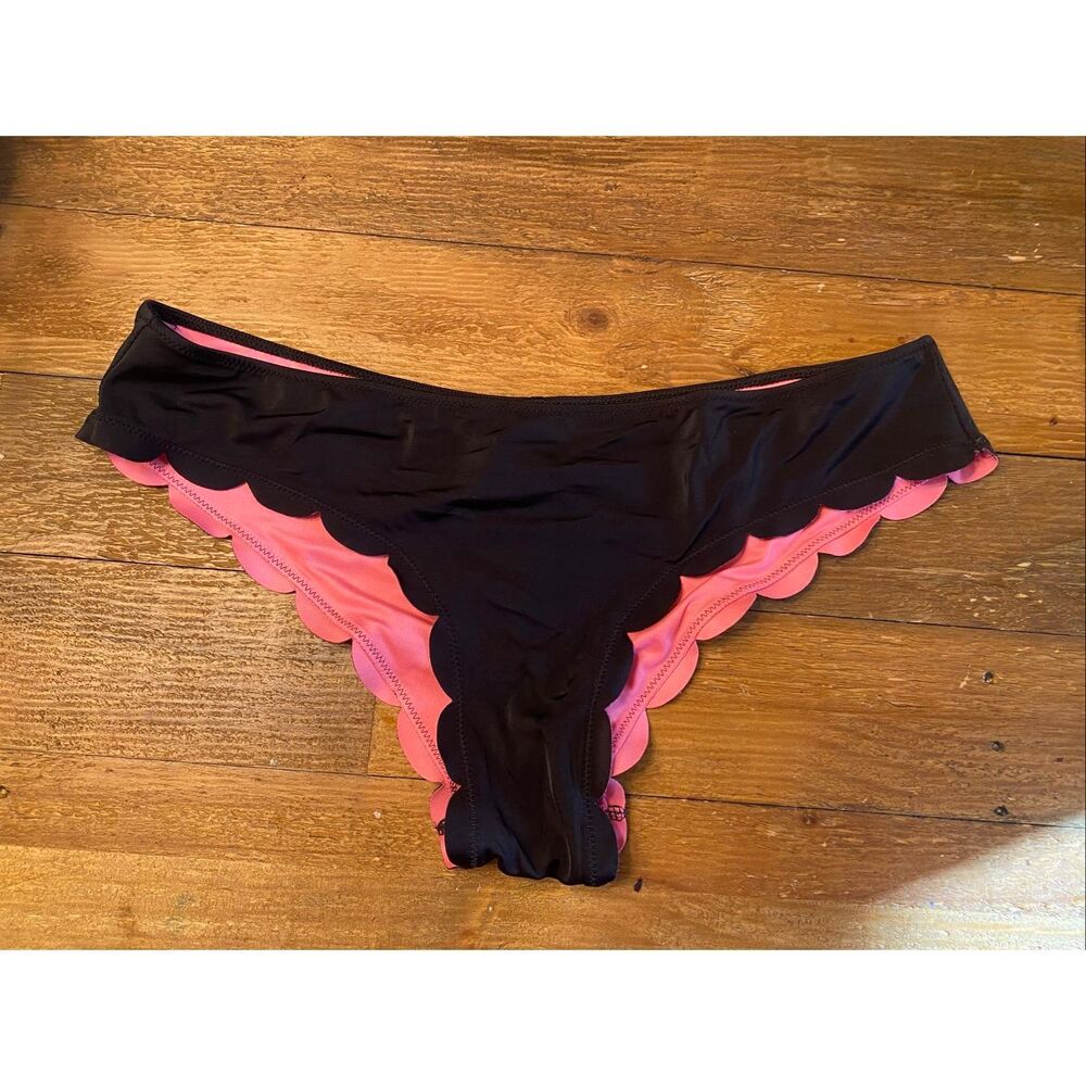 Victoria's Secret PINK Large Scalloped Edge Cheeky Bikini Swim Bottoms black